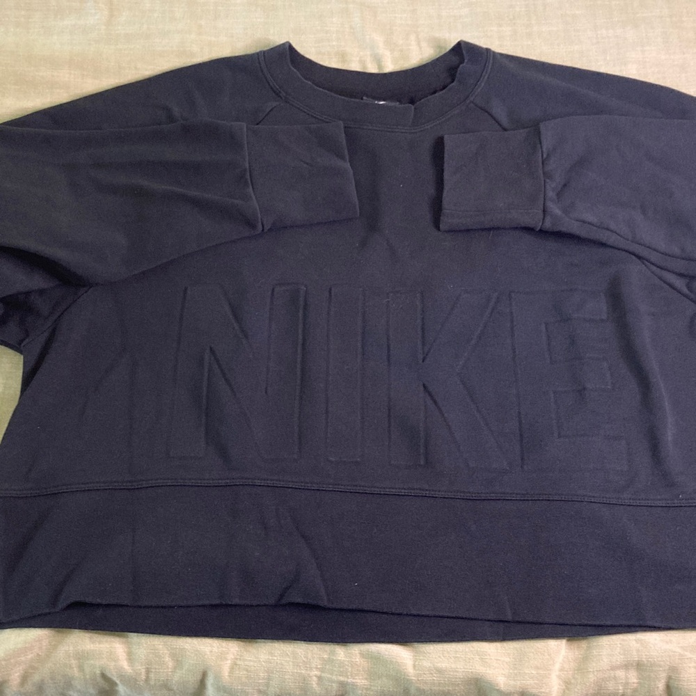 Nike women’s Dark Crewneck Sweater